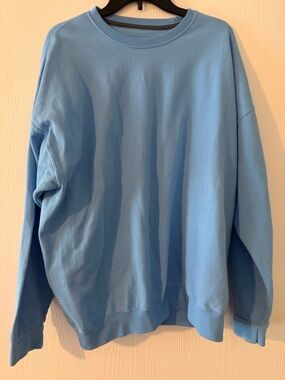 Men’s Light Blue Crewneck Sweatshirt